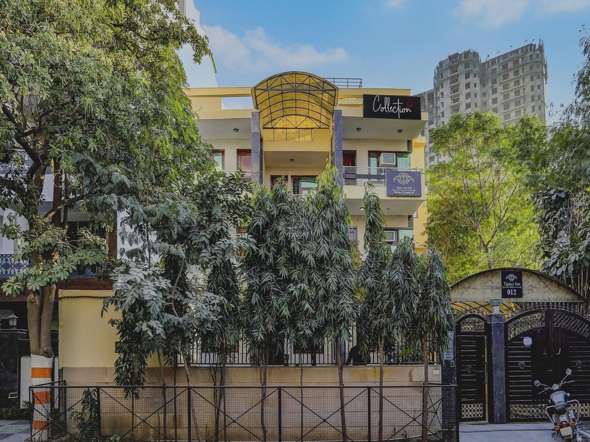 Capital O Uk House Residency Hotel Gurgaon Exterior foto